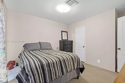 8709 SW 17th Ct, Davie, FL 33324 - Photo 14