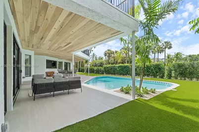 7190 Valencia Dr, Boca Raton, FL 33433 - Photo 30