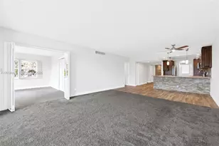 3050 N Palm Aire Dr, Pompano Beach, FL 33069 - Photo 14