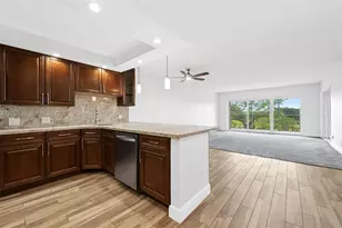 3050 N Palm Aire Dr, Pompano Beach, FL 33069 - Photo 6