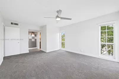 3050 N Palm Aire Dr #501, Pompano Beach, FL 33069 - Photo 22