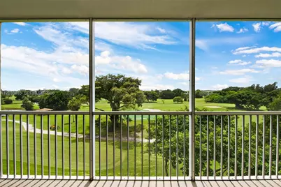 3050 N Palm Aire Dr #501, Pompano Beach, FL 33069 - Photo 2