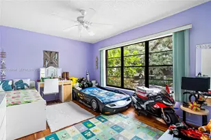 3340 Oak Dr, Hollywood, FL 33021 - Photo 32
