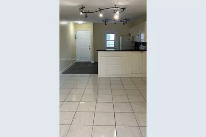 1600 NE 114th St #208, Miami, FL 33181 - Photo 4