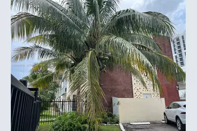 1600 NE 114th St #208, Miami, FL 33181 - Photo 12