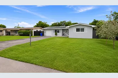 8211 NW 12th St, Pembroke Pines, FL 33024 - Photo 46