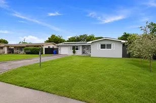 8211 NW 12th St, Pembroke Pines, FL 33024 - Photo 46