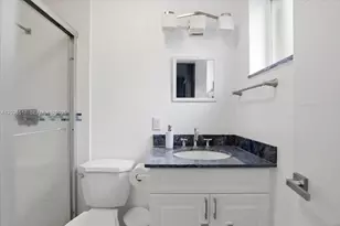 8211 NW 12th St, Pembroke Pines, FL 33024 - Photo 36