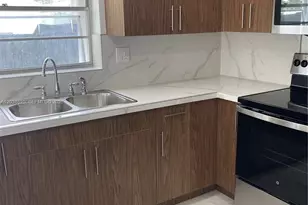 18765 SW 100th Ave, Cutler Bay, FL 33157 - Photo 6