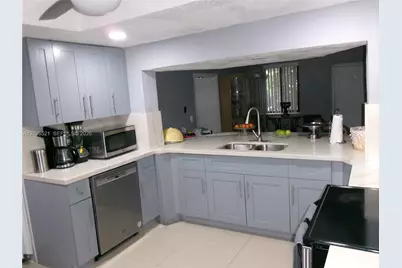 [Address not provided], Miami, FL 33162 - Photo 12