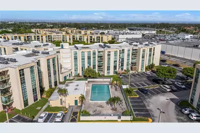 2075 SW 122nd Ave #304, Miami, FL 33175 - Photo 10