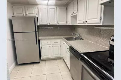 1805 Sans Souci Blvd #113, North Miami, FL 33181 - Photo 16