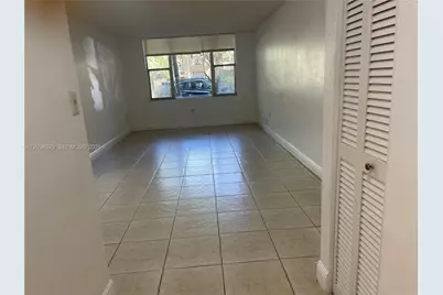 1805 Sans Souci Blvd #113, North Miami, FL 33181 - Photo 4