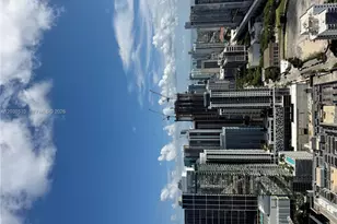 20 NE 11th St, Miami, FL 33132 - Photo 4
