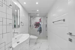 2030 S Ocean Dr, Hallandale Beach, FL 33009 - Photo 22