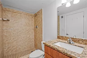 401 69th St, Miami Beach, FL 33141 - Photo 20