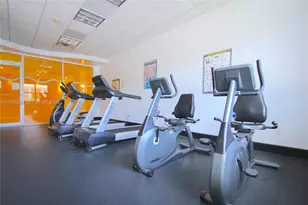 401 69th St, Miami Beach, FL 33141 - Photo 10