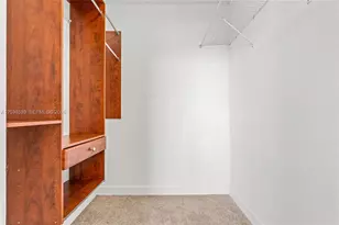 401 69th St, Miami Beach, FL 33141 - Photo 24