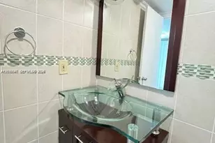 2540 W 67th Pl, Hialeah, FL 33016 - Photo 10