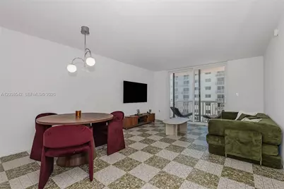 401 Ocean Dr #810, Miami Beach, FL 33139 - Photo 1