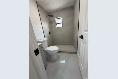 [Address not provided], Opa-Locka, FL 33054 - Photo 10