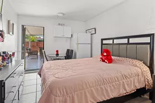 10532 NW 30th Ave, Miami, FL 33147 - Photo 32