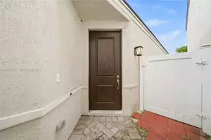 3384 NW 5th St, Pompano Beach, FL 33069 - Photo 2
