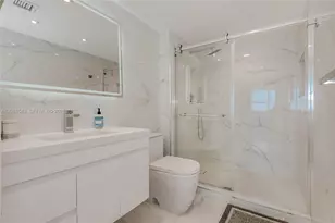 90 Alton Rd, Miami Beach, FL 33139 - Photo 18