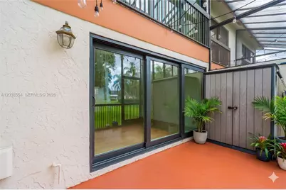 7050 SW 42nd Ct, Davie, FL 33314 - Photo 14