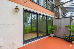 7050 SW 42nd Ct, Davie, FL 33314 - Photo 14