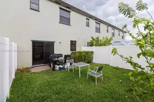 3420 W 111th Pl, Hialeah, FL 33018 - Photo 12