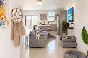 437 NE 13th St, Florida City, FL 33034 - Photo 2