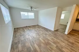207 SE 4th Ave, Boynton Beach, FL 33435 - Photo 2