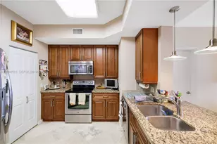888 Brickell Key Dr, Miami, FL 33131 - Photo 8