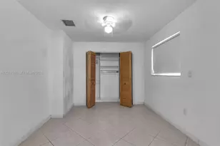 3510 SW 87th Ave, Miami, FL 33165 - Photo 22