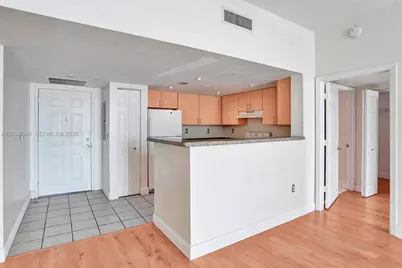 3000 Coral Way #412, Miami, FL 33145 - Photo 6
