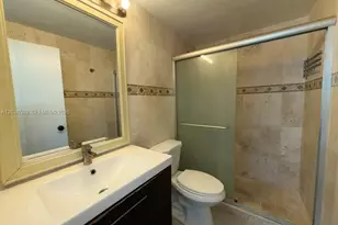 801 Brickell Bay Dr, Miami, FL 33131 - Photo 22