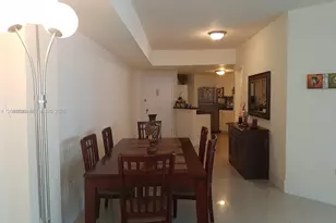 801 Brickell Bay Dr, Miami, FL 33131 - Photo 2