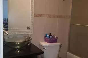 801 Brickell Bay Dr, Miami, FL 33131 - Photo 14