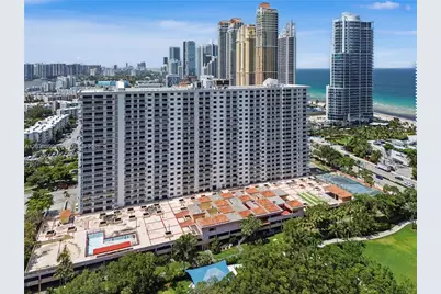 210 174th St #M18, Sunny Isles Beach, FL 33160 - Photo 4