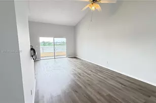 3433 NW 44th St, Oakland Park, FL 33309 - Photo 4