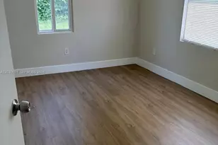 2154 NW 50th St, Miami, FL 33142 - Photo 12