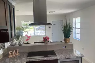 1947 Garfield St, Hollywood, FL 33020 - Photo 4