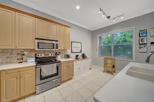 1531 SW 194th Terrace, Pembroke Pines, FL 33029 - Photo 16