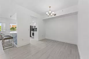 7715 Yardley Dr, Tamarac, FL 33321 - Photo 8