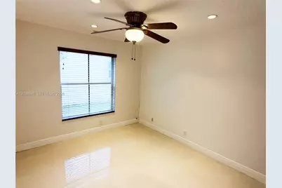 1212 Falls Blvd, Weston, FL 33327 - Photo 18
