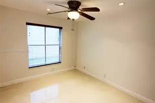 1212 Falls Blvd, Weston, FL 33327 - Photo 18