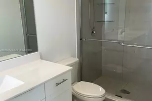 10557 W 32nd Ln, Hialeah, FL 33018 - Photo 4