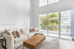 60 SW 13th St, Miami, FL 33130 - Photo 2