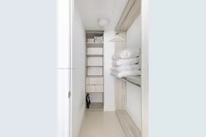 60 SW 13th St #1412, Miami, FL 33130 - Photo 18